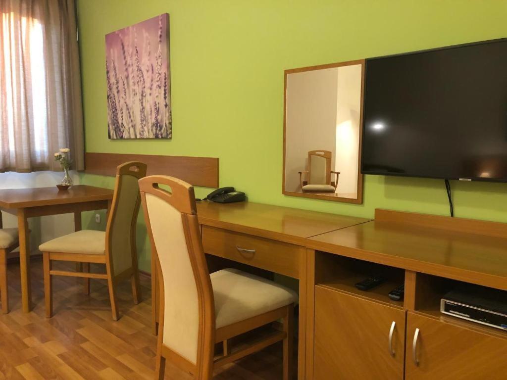 Rosemary Apartmanok, Rose, Lili, Mary1, Mary2 Хайдусобосло Экстерьер фото